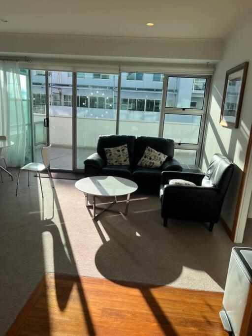 Seaview Waterfront Hotel Apt Auckland Ngoại thất bức ảnh