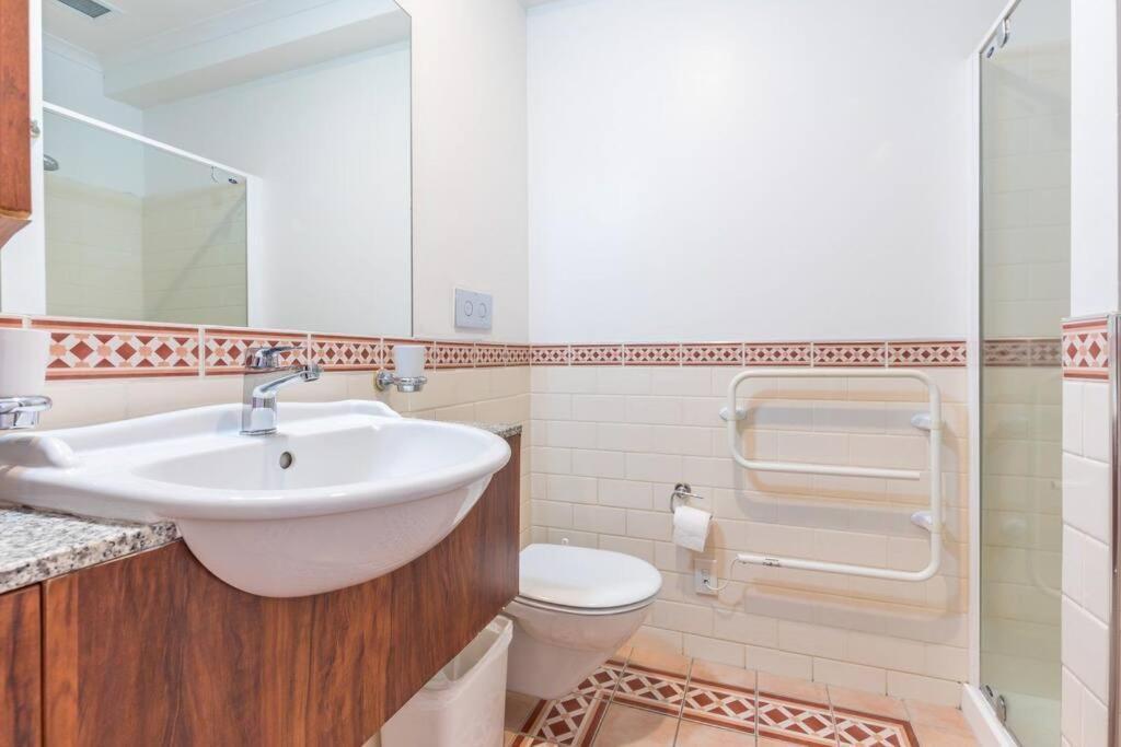 Seaview Waterfront Hotel Apt Auckland Ngoại thất bức ảnh