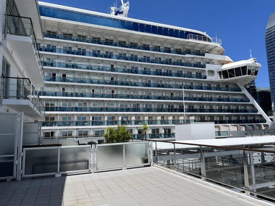 Seaview Waterfront Hotel Apt Auckland Ngoại thất bức ảnh